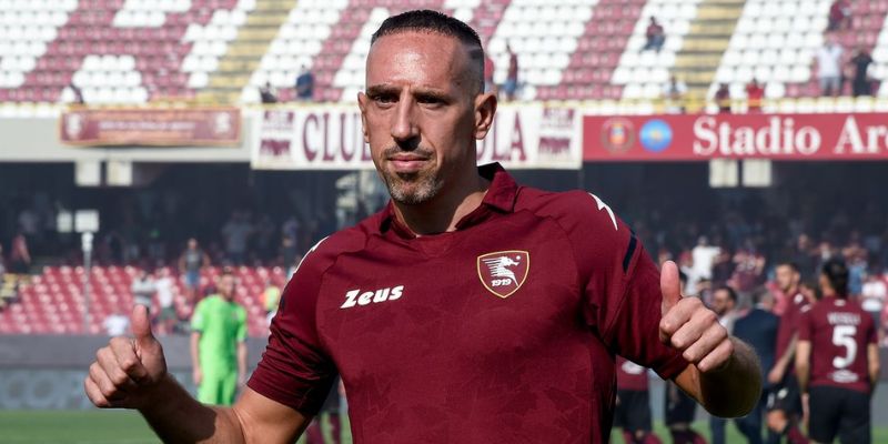 Đội hình kiêu hãnh của câu lạc bộ Salernitana