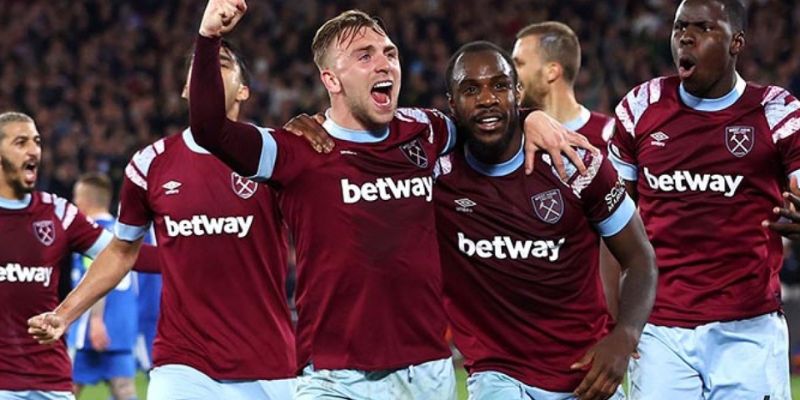 Câu lạc bộ West Ham sức mạnh của làng bóng đá Anh 2024